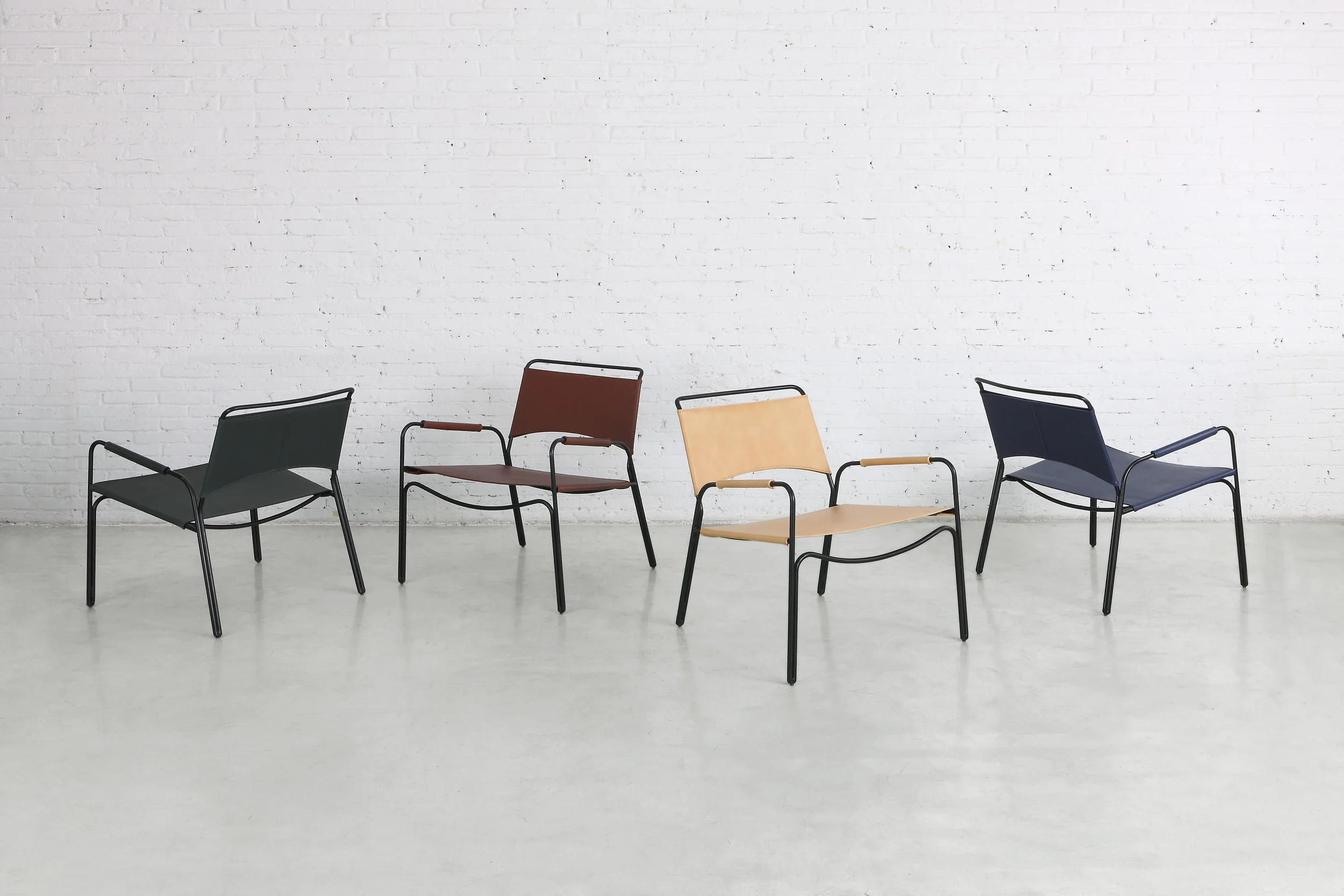 【美品】m.a.d. Furniture TRACE ダイニングチェア　2脚 m.a.d. Furniture TRACE ダイニングチェア 2脚